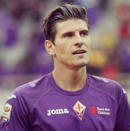 Aspettando SUPERMARIOGOMEZ...ancora amargoollll